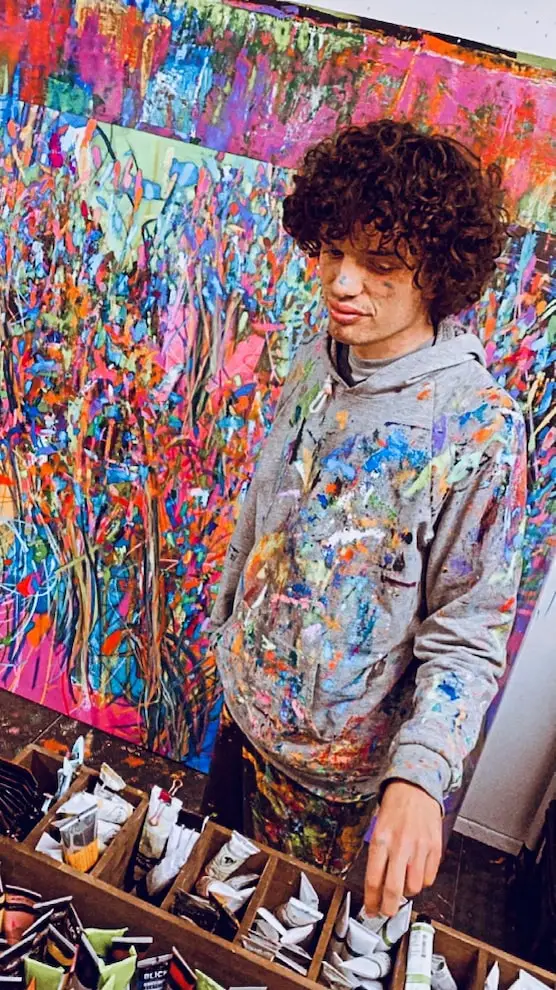 Extra - Nicholas Kontaxis